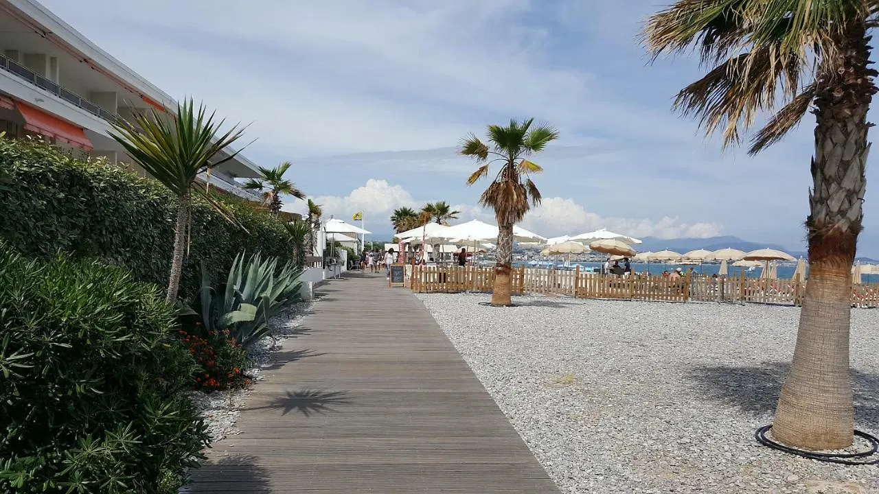 Studio des Anges Villeneuve-Loubet 0*,  France