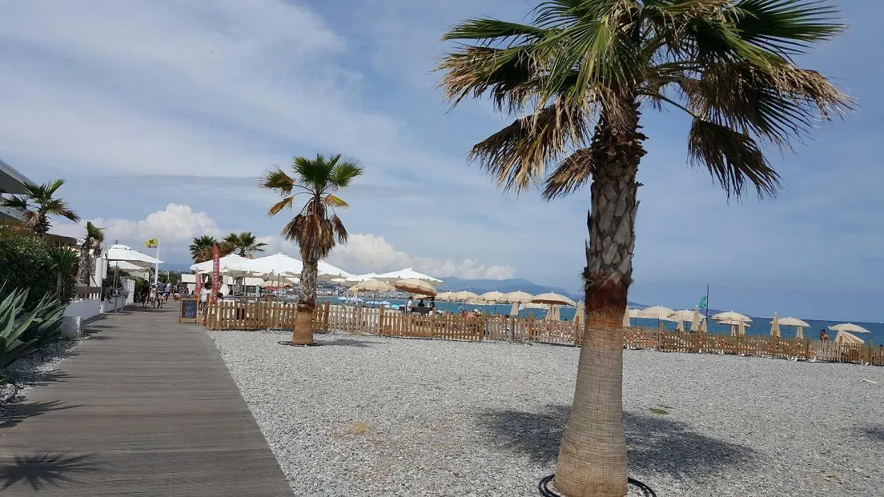 Appartement Studio des Anges Villeneuve-Loubet France